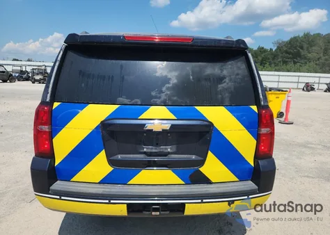 2018 Chevrolet Suburban C1500 из США, поврежденный, VIN 1GNSCKKC8JR150753